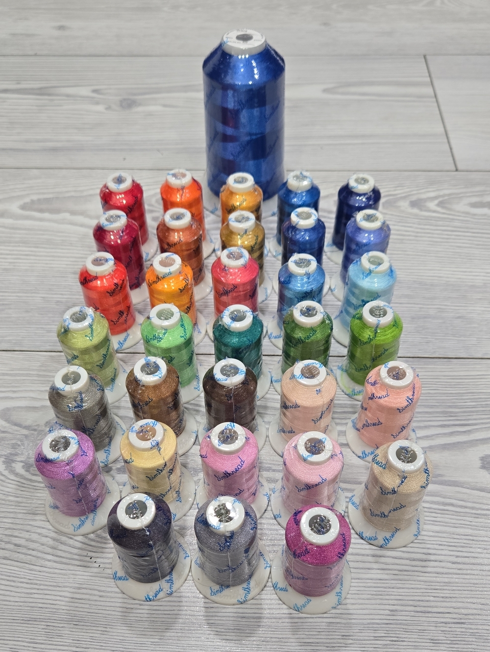 Smithread Embroidery Thread - Assorted Colors - 34 Spools